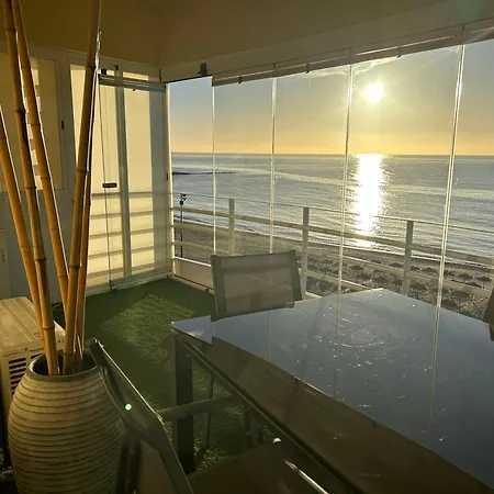 En Primera Linea/beachfront Appartement *
